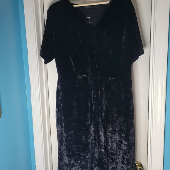 Black Velvet Faux Wrap Dress - Picture 2 of 4